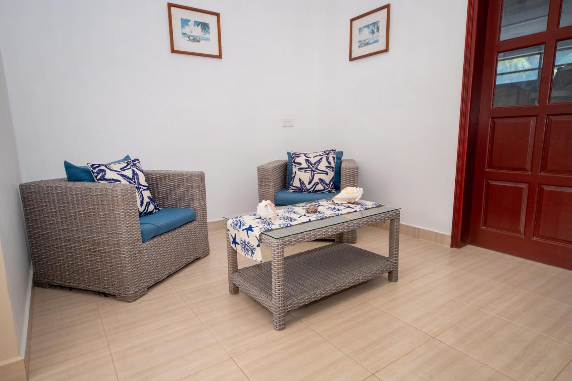 Bijoutier Apartments Grand Anse  Exterior photo