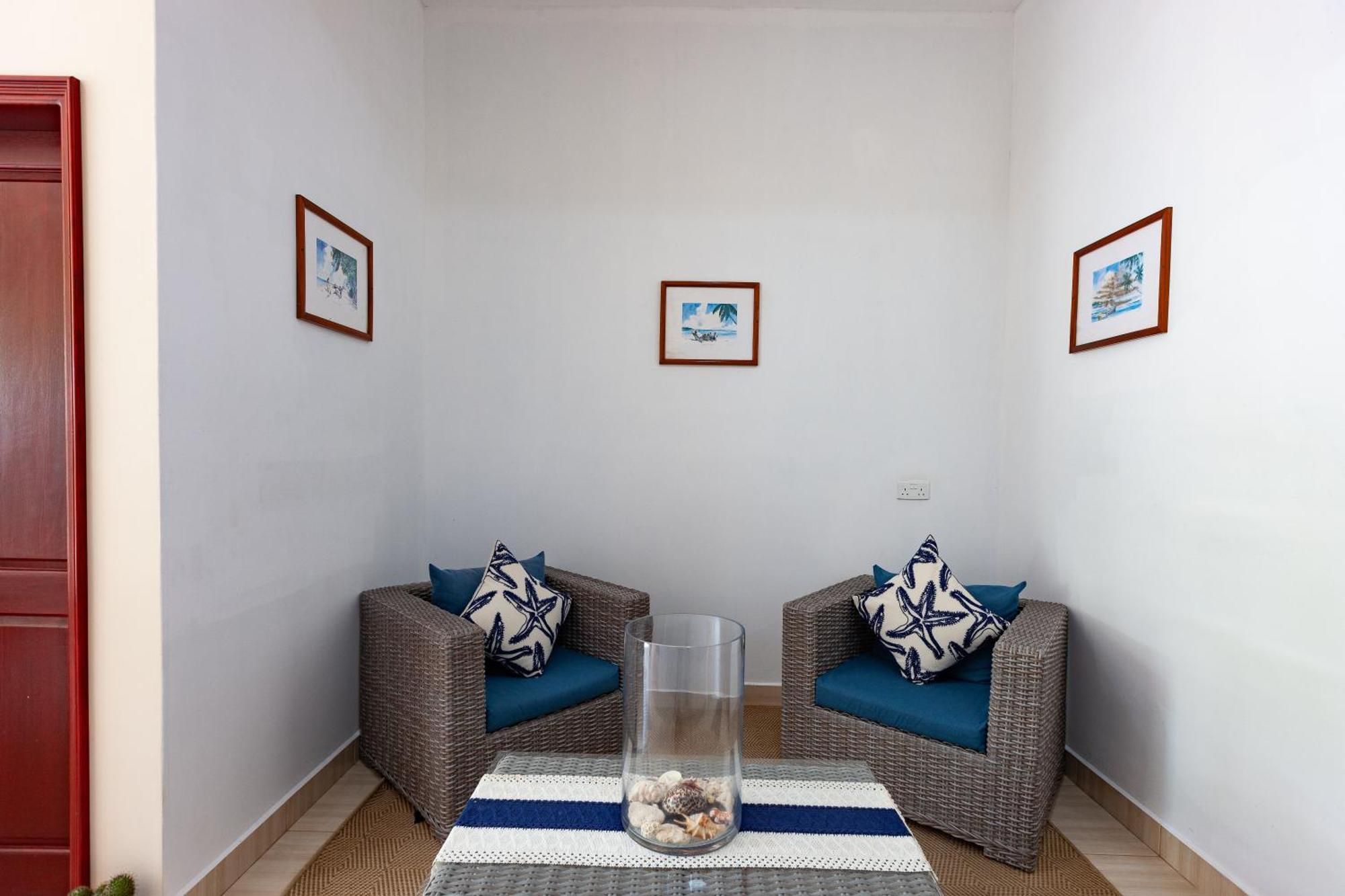 Bijoutier Apartments Grand Anse  Exterior photo